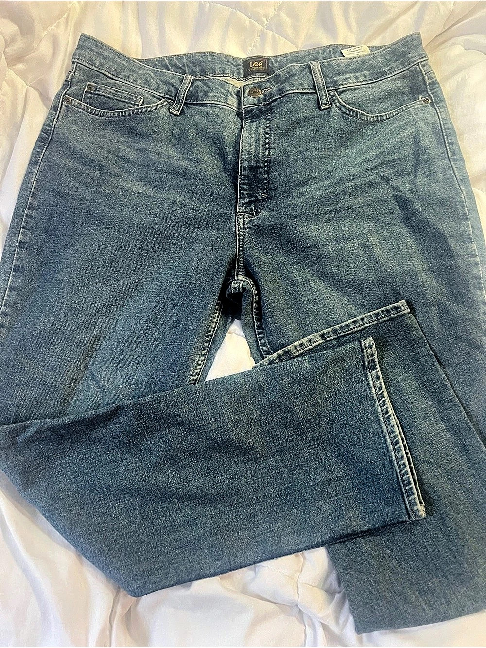 Lee Women's Friction Resistant Straight Leg Mid Rise Jeans Blue 18W